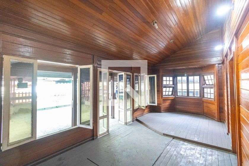 House with 2 bedrooms and 350 m² plus enclosed balcony — photo 15