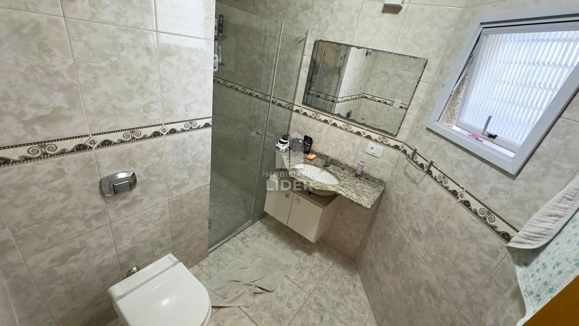 3-bedroom house with a home office in Curitiba — photo 11