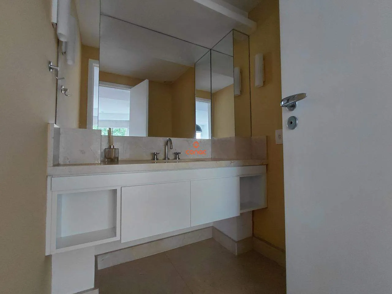 Rental apartment with 4 bedrooms and 3 bathrooms — photo 4