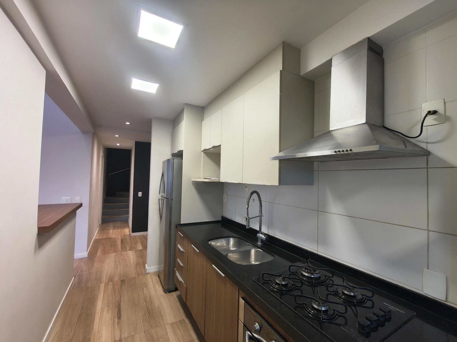 Apartamento mobiliado com 2 quartos e 3 banheiros — photo 17