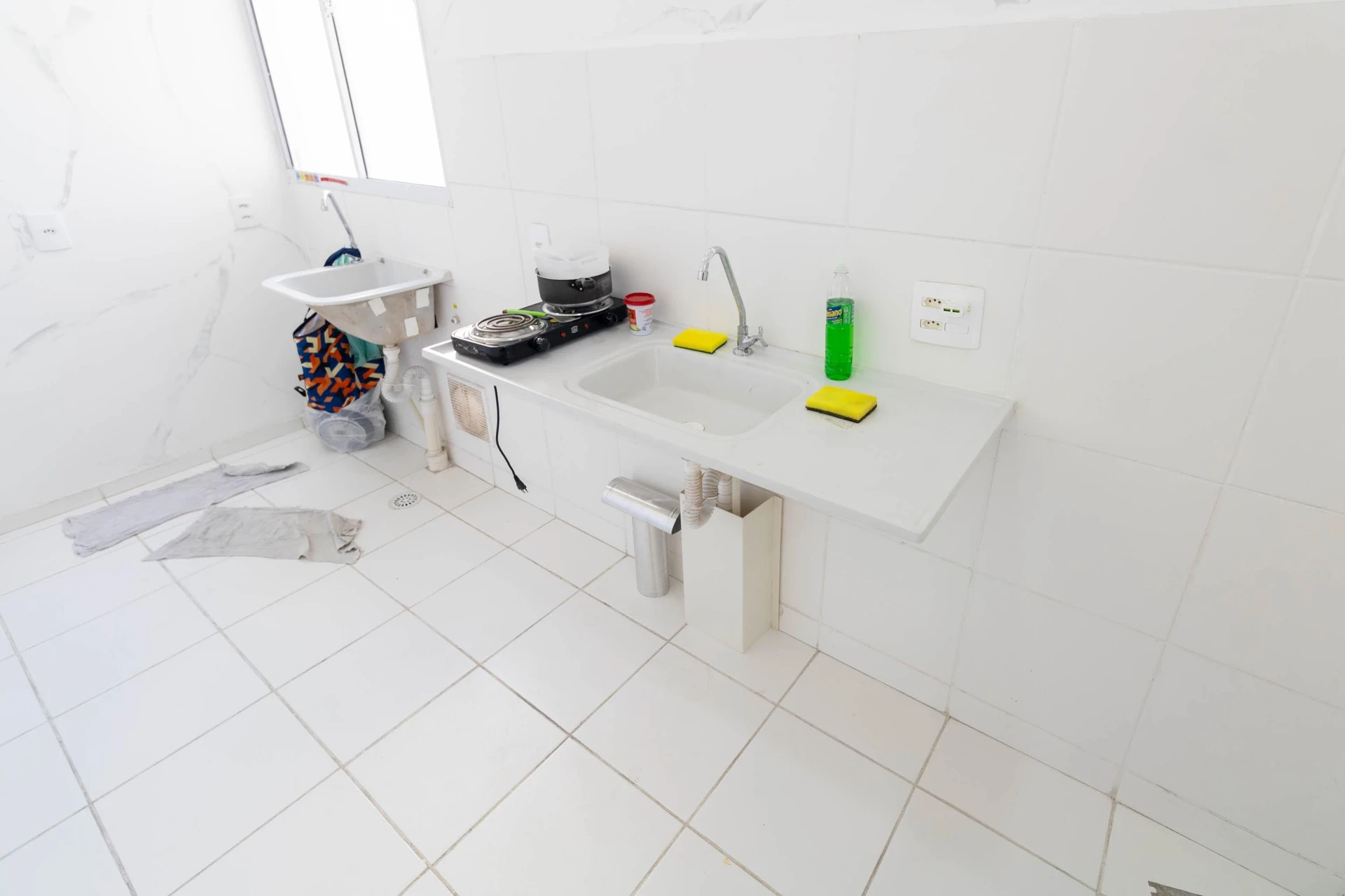 Unfurnished 2-bedroom apartment with 1 bath and 2 parking — photo 43