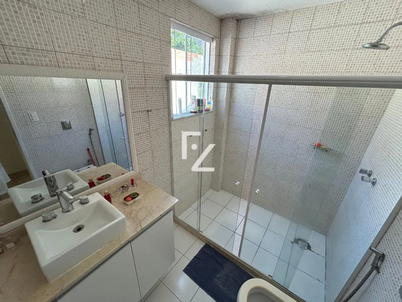 House with 5 bedrooms and a built-in grill on the balcony — photo 9