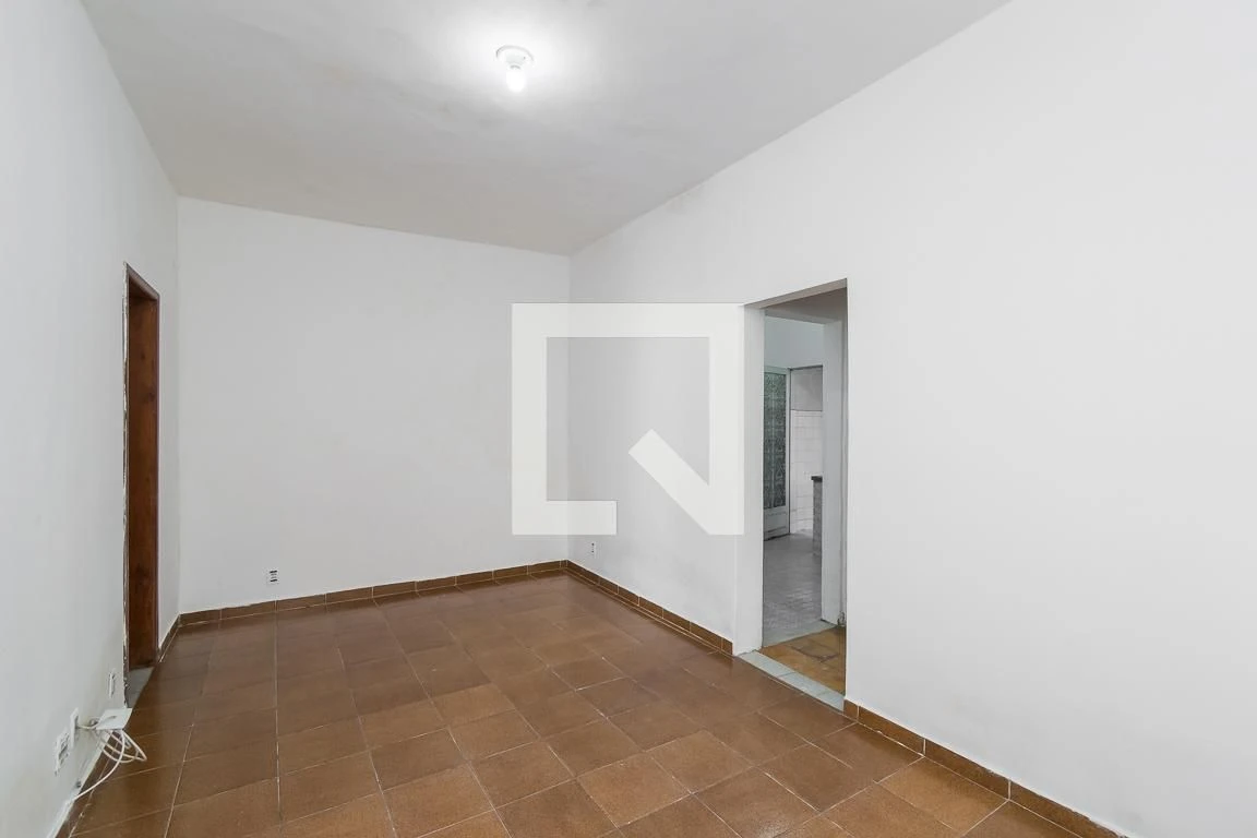 Casa para locação com 3 quartos, 2 banheiros e 1 vaga — photo 22
