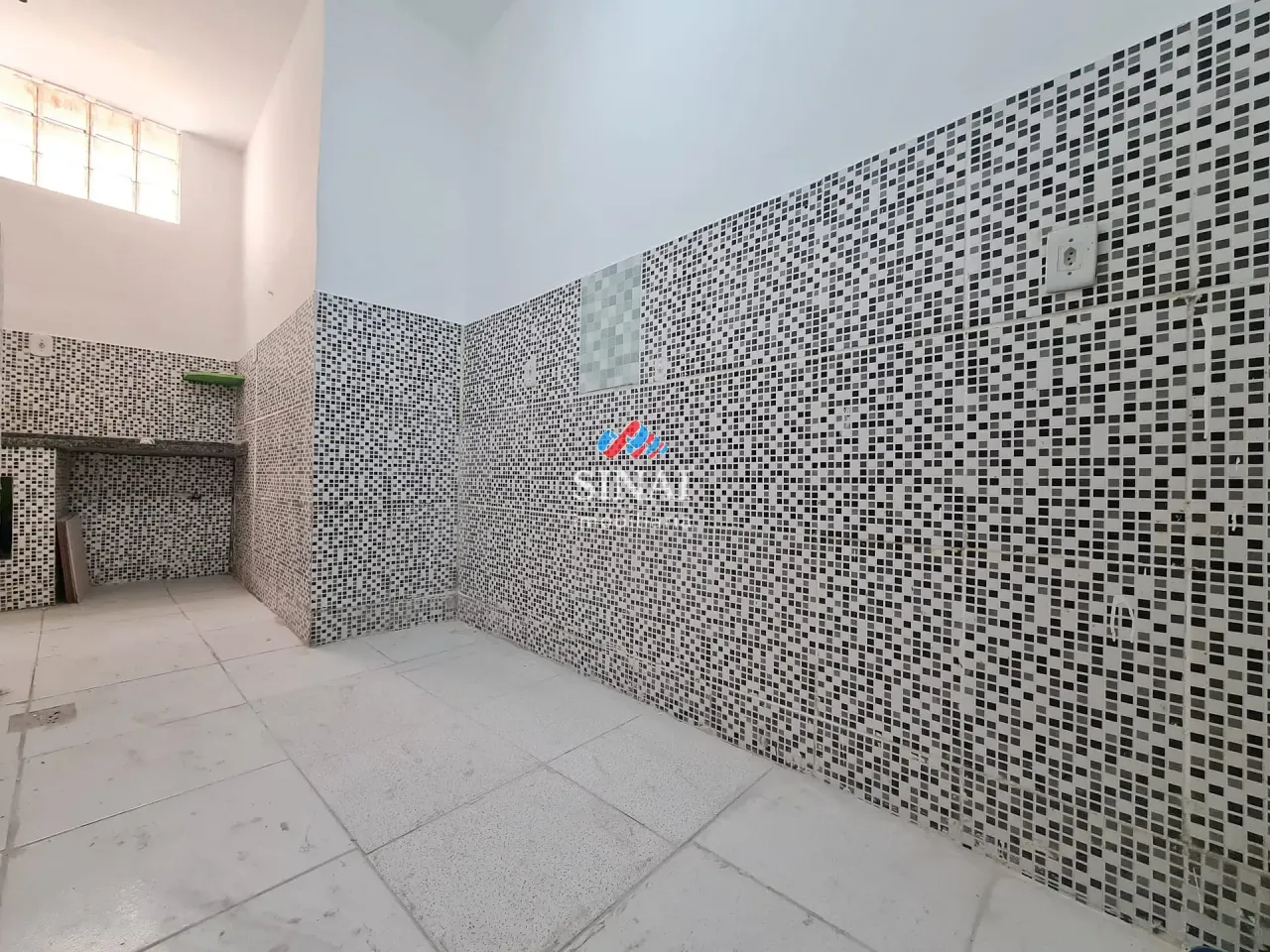 Apartamento de 1 quarto e 1 banheiro com varanda — photo 2