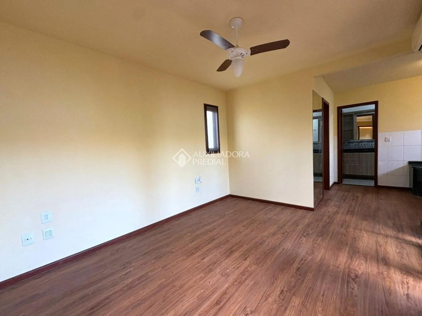 Closed-condominium house with 4 bedrooms and 3 bathrooms — photo 30