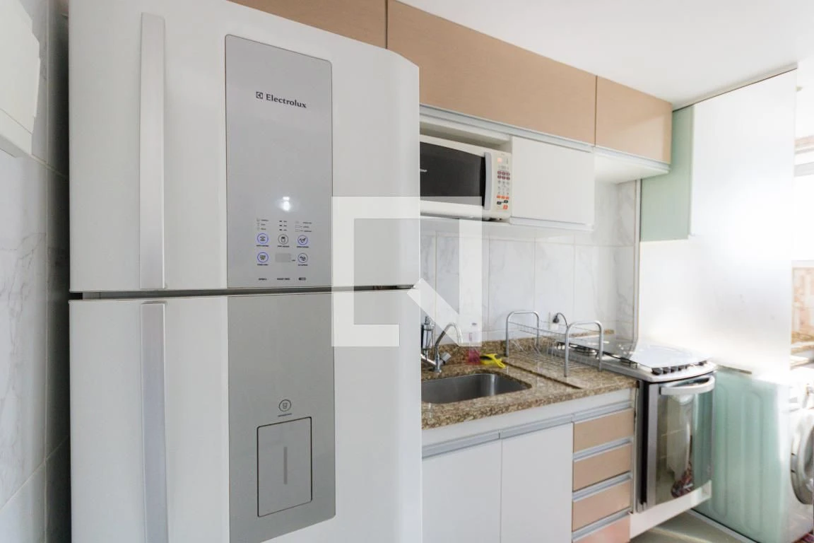 Furnished 2-bedroom apartment with 1 parking space — photo 8