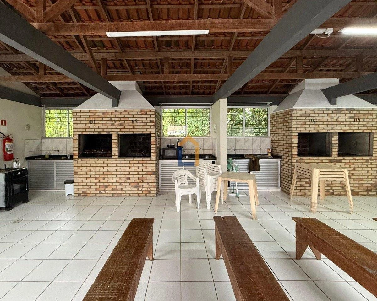 3-bedroom apartment with a washing machine in Curitiba — photo 25