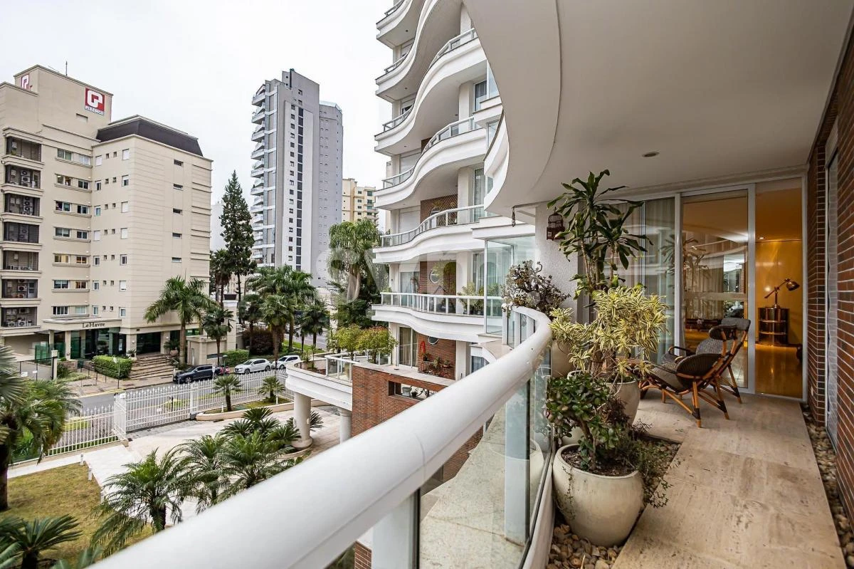 392 m² furnished apartment with 3 bedrooms and 5 baths — photo 35