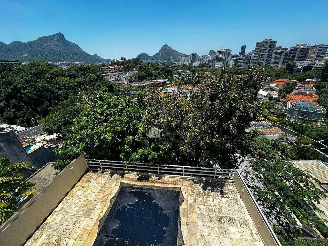 Furnished house with 5 bedrooms and 1200 m² gas kitchen — photo 11