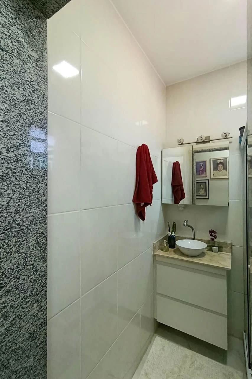 Home office in a 2-bedroom house, 280 m² — photo 19