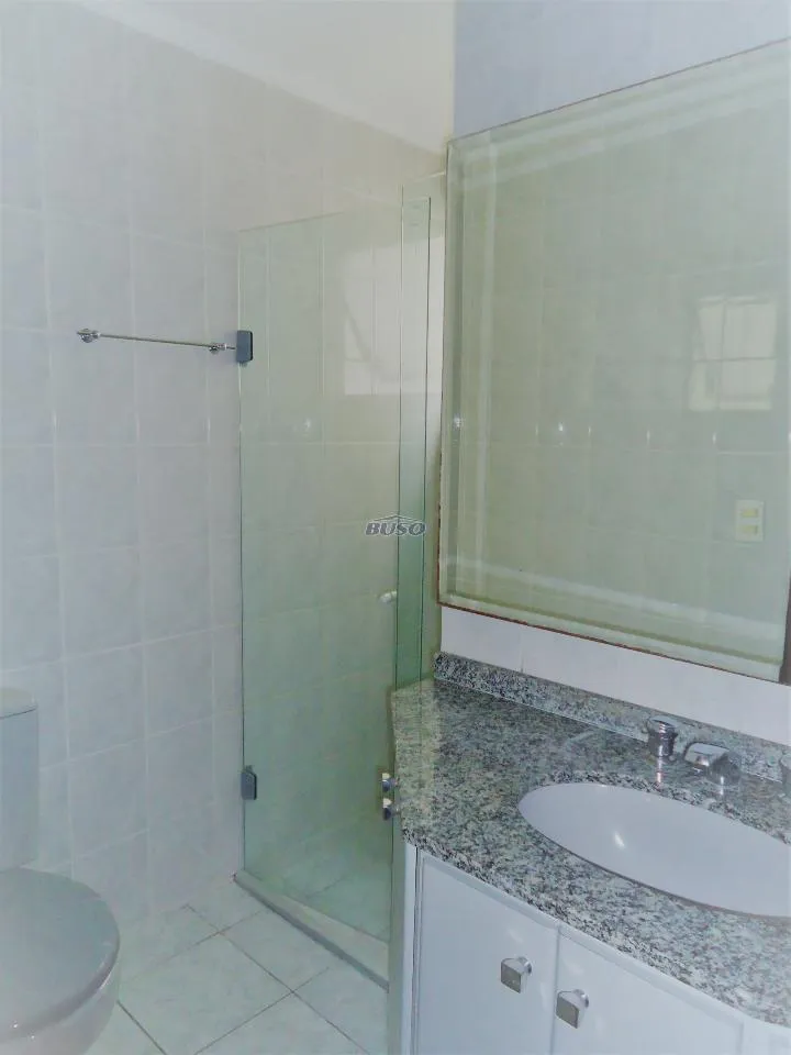 2-bedroom apartment with a grill on the balcony — photo 15