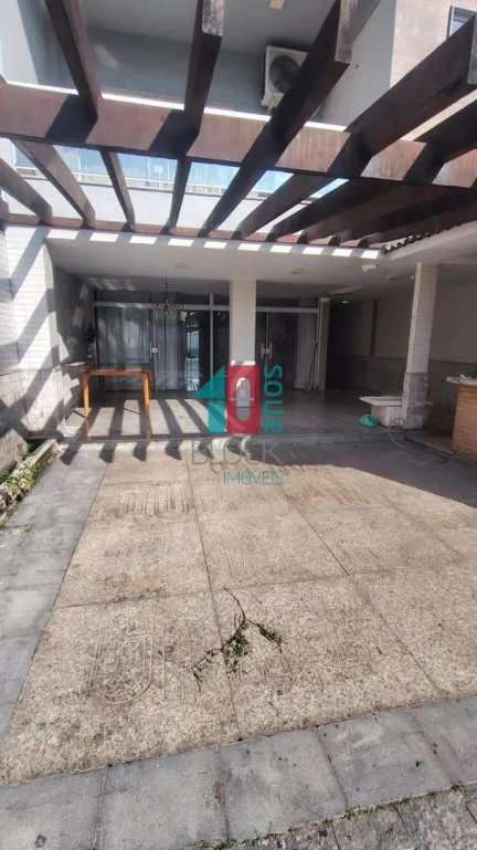 Casa de 480 m² com 5 quartos, 1 suíte e 2 vagas — photo 11