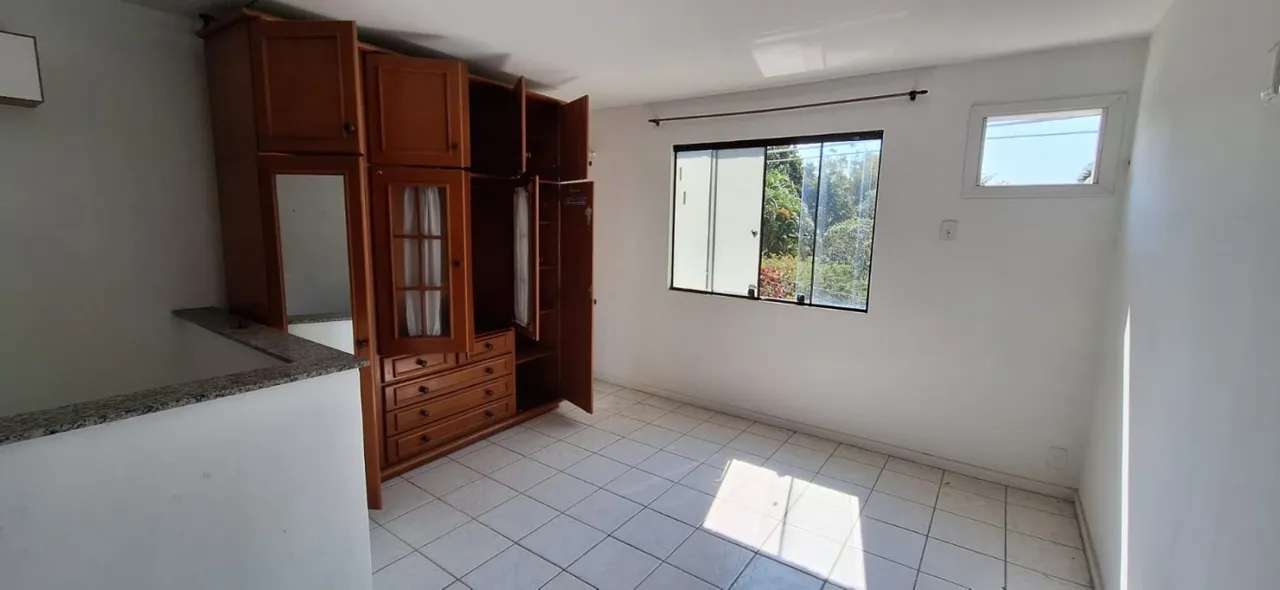 House with mountain views, 1 bedroom and 1 bathroom — photo 3