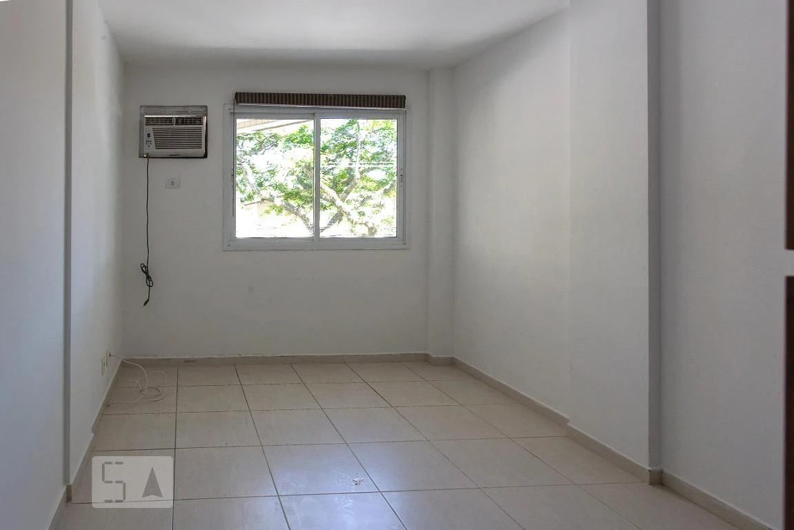 3-bedroom apartment with balcony and 2 parking spots — photo 16