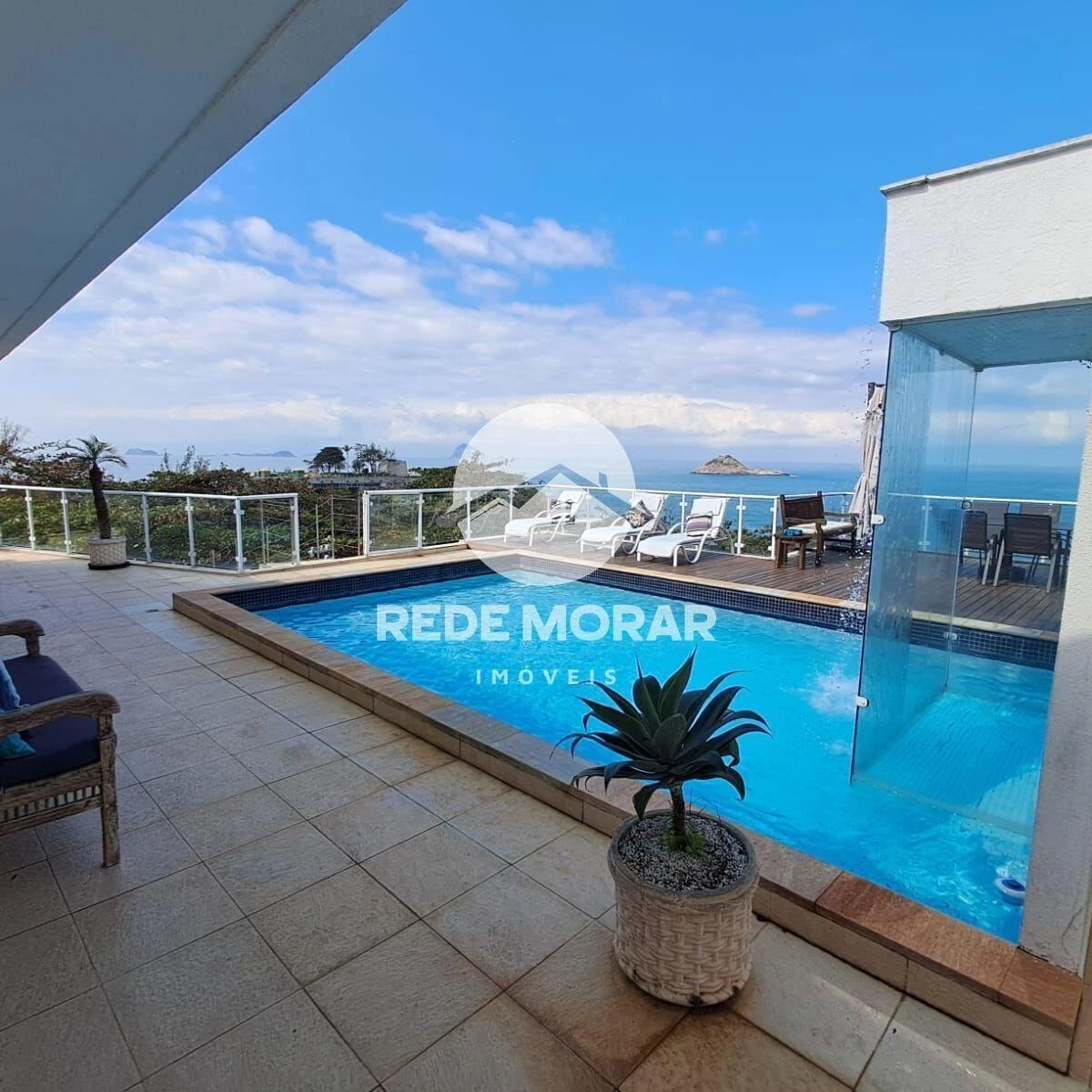 Furnished house, 1450 m², with a water view — photo 33