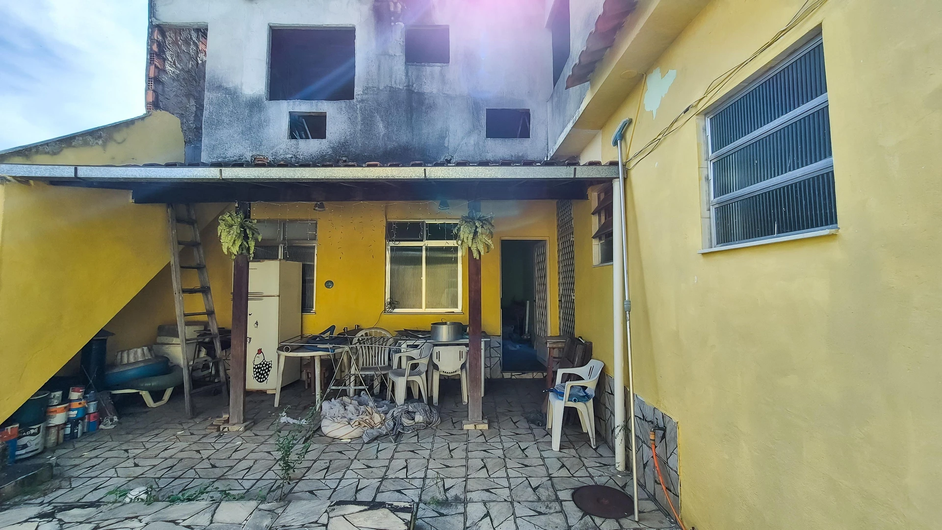 Furnished house with 4 bedrooms, 3 baths and yard — photo 136