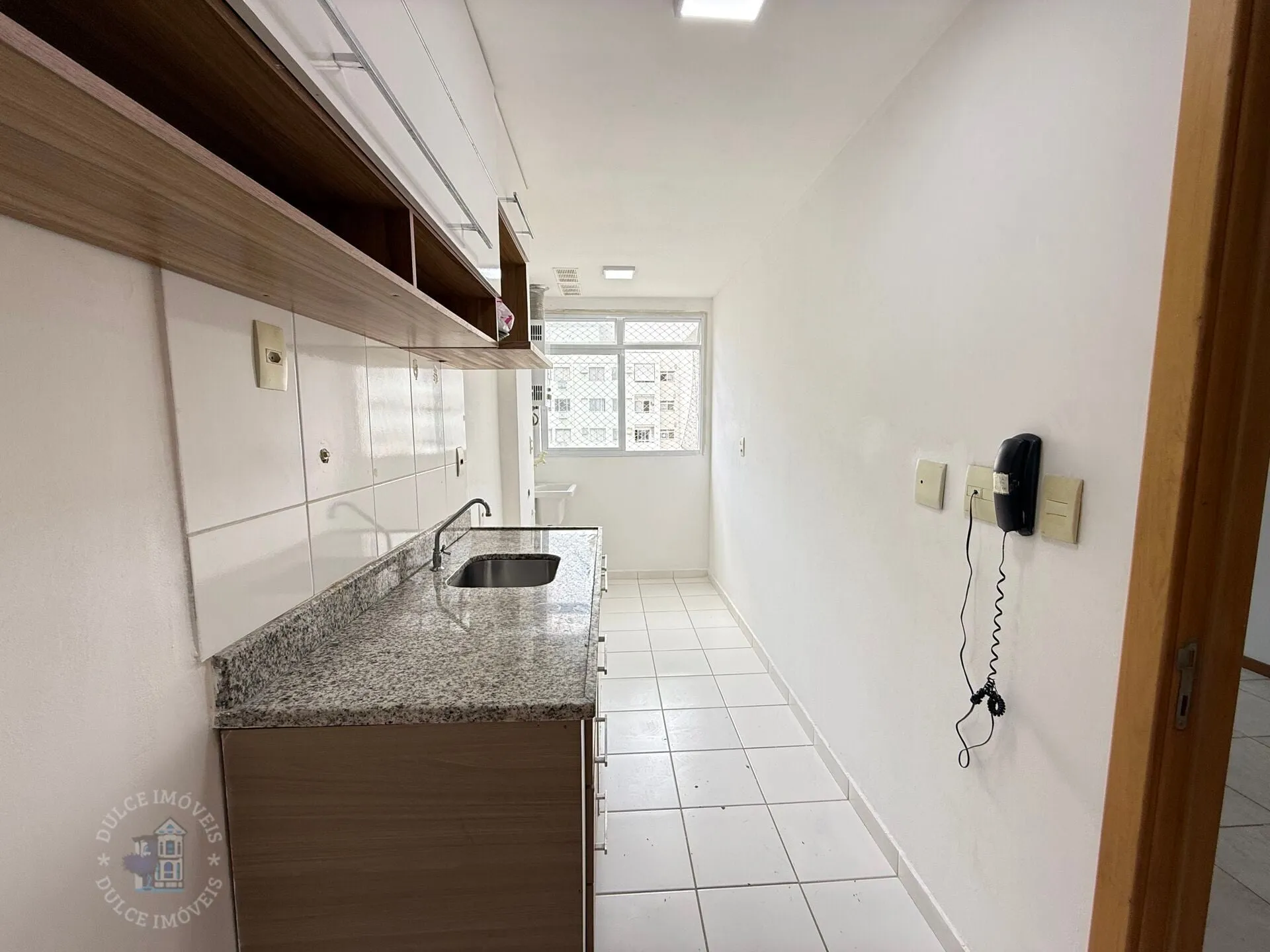 Квартира з 2 спальнями та 1 паркомісцем, 60 м² — photo 37