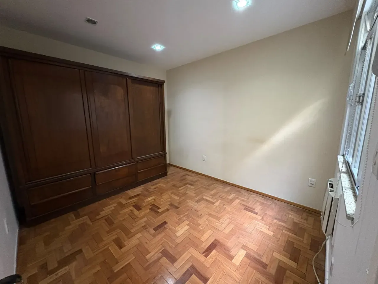 Apartamento, 55 m², com piso de madeira ou laminado — photo 3