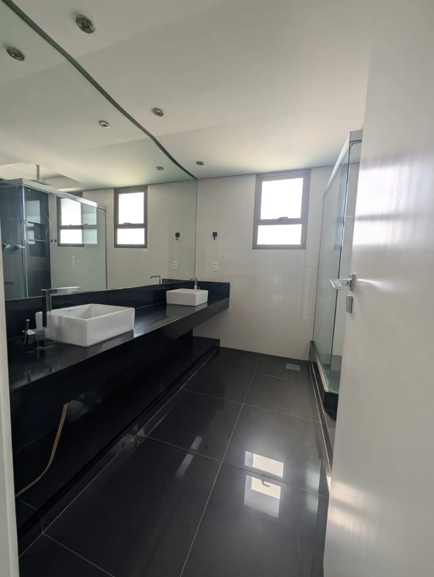 Apartment, 370 m², with a grill on the balcony — photo 7