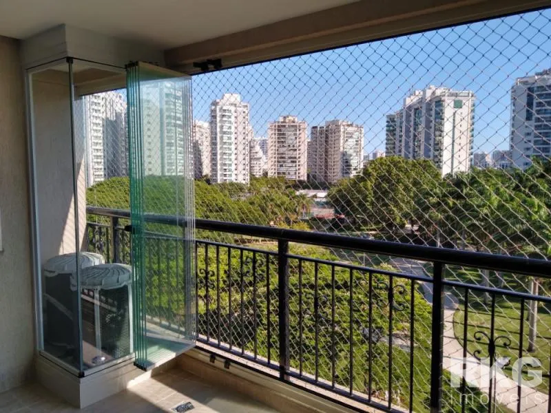 Apartment, 170 m², with a glass-enclosed balcony — photo 16