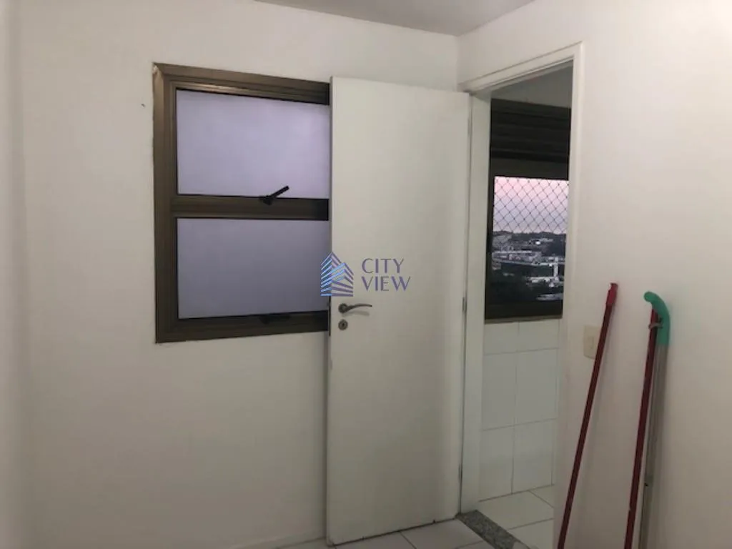 Квартира с 3 спальнями и панорамными окнами — photo 38