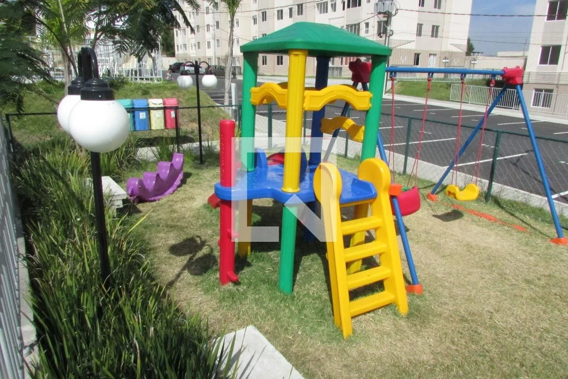 Apartamento amueblado con 2 dormitorios y cocina abierta — photo 47