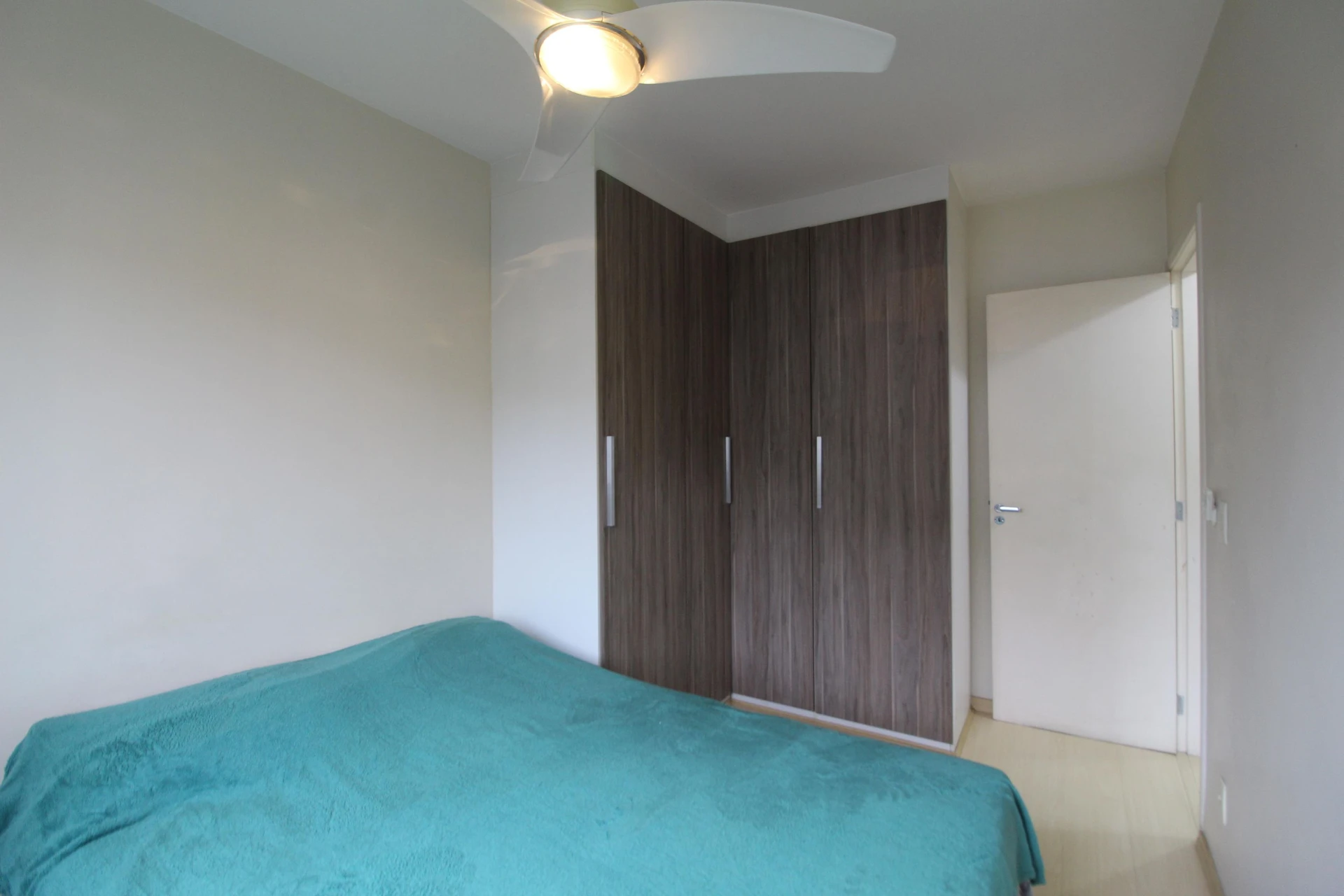 Apartamento mobiliado com 2 quartos e varanda — photo 16