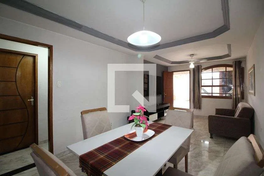 2-bedroom house with a garden — photo 9