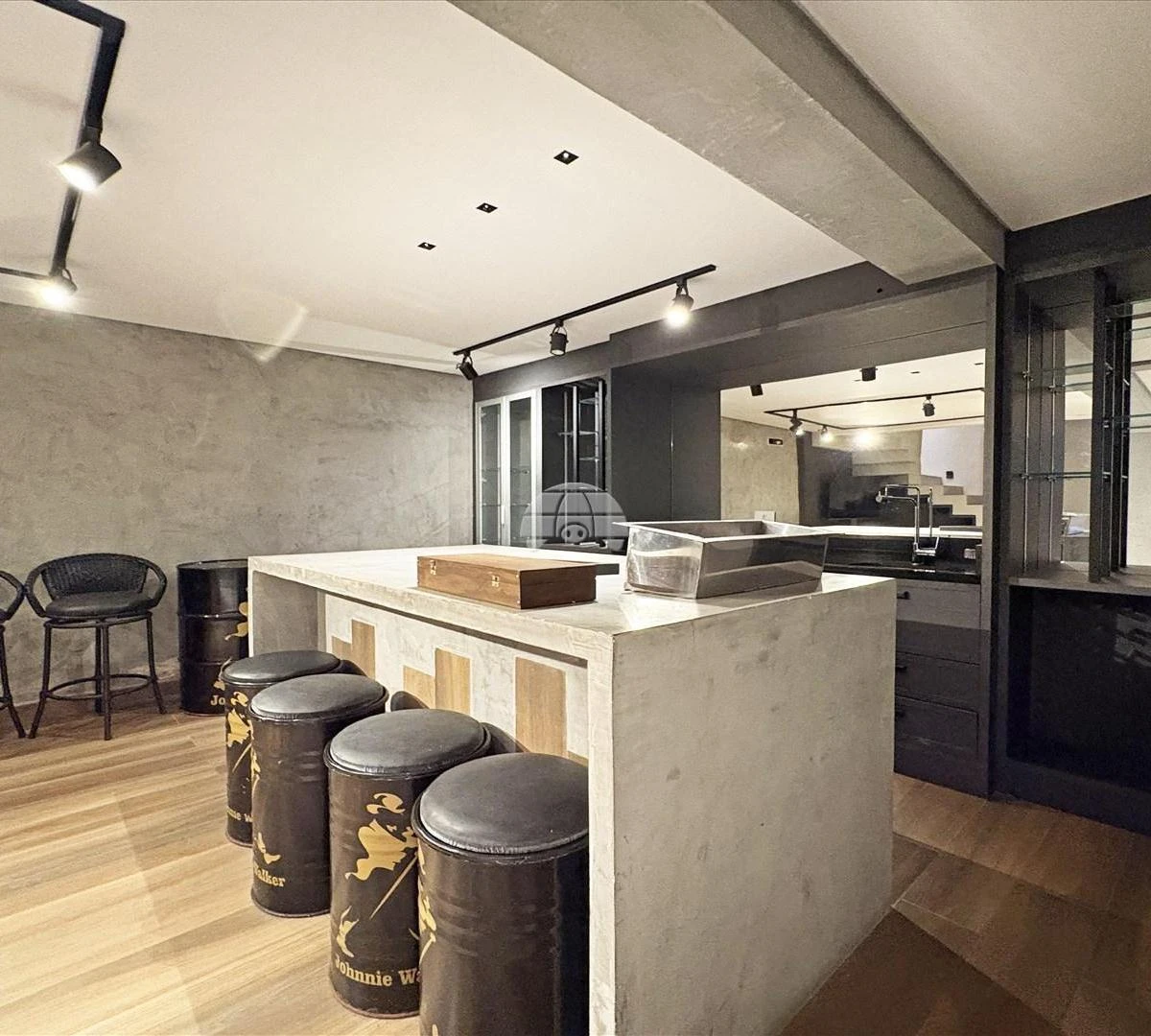 Furnished 293 m² house with open-plan kitchen — photo 31