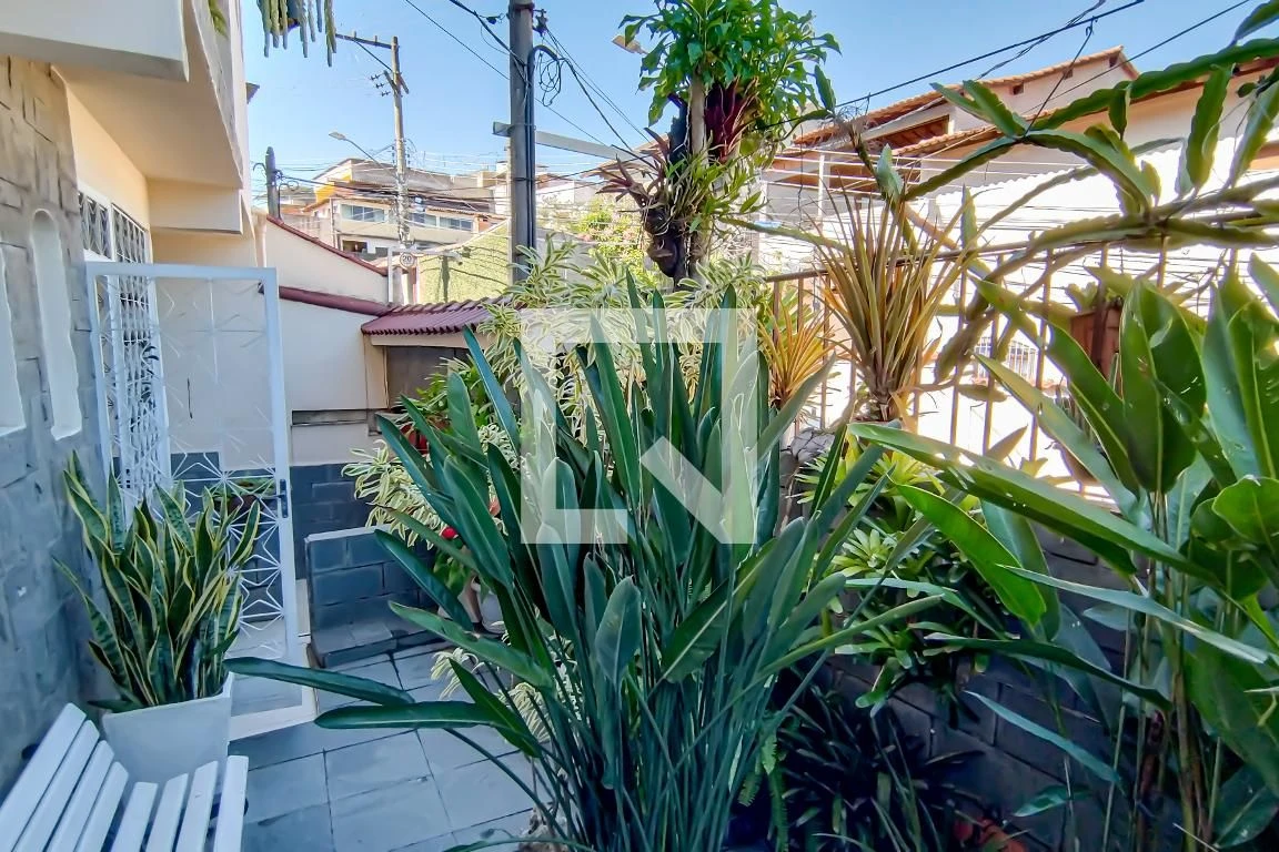 Furnished house with 4 bedrooms and private garden — photo 21