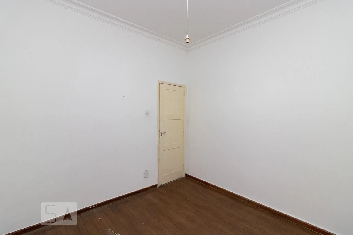 4-bedroom house with closed kitchen, 3 baths and parking — photo 16