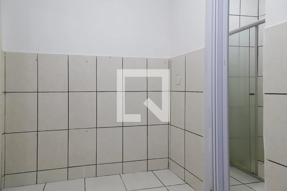 Apartment for rent with 1 bedroom and glass shower — photo 13