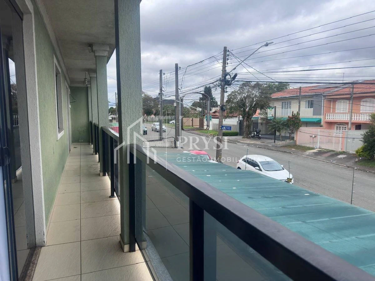 3-bedroom house with a washing machine in Curitiba — photo 13