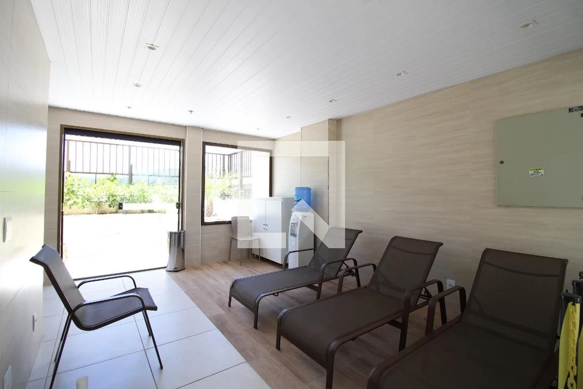Apartamento mobiliado de 1 quarto com espaço de home office — photo 34