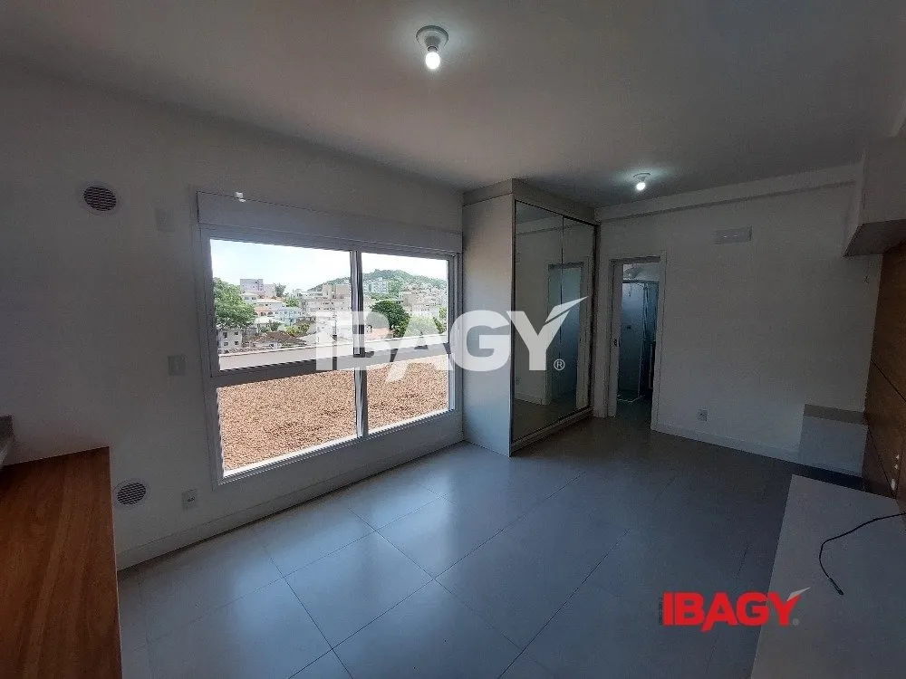 Estudio amueblado de 30 m² con 1 dormitorio — photo 15