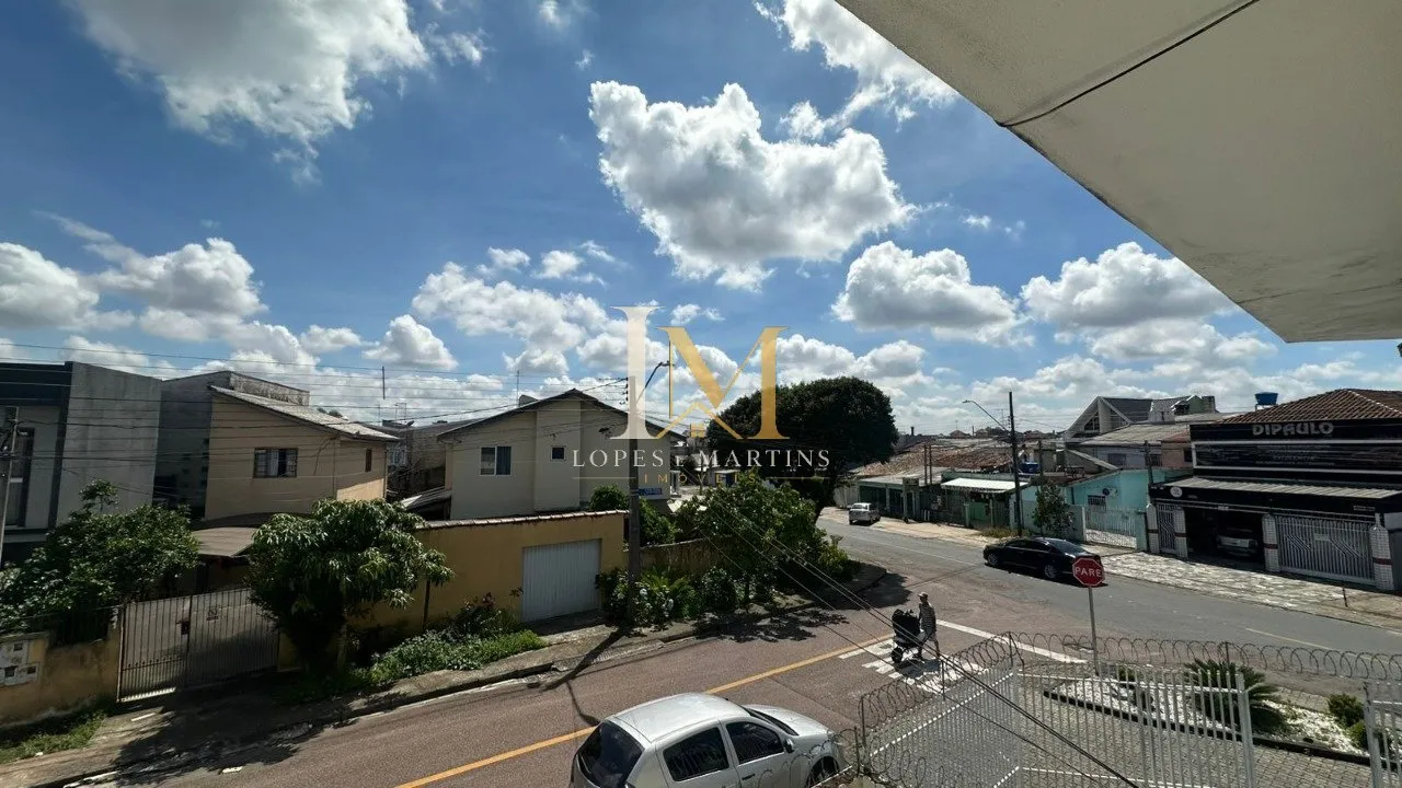 4-bedroom house with a grill on the balcony — photo 12