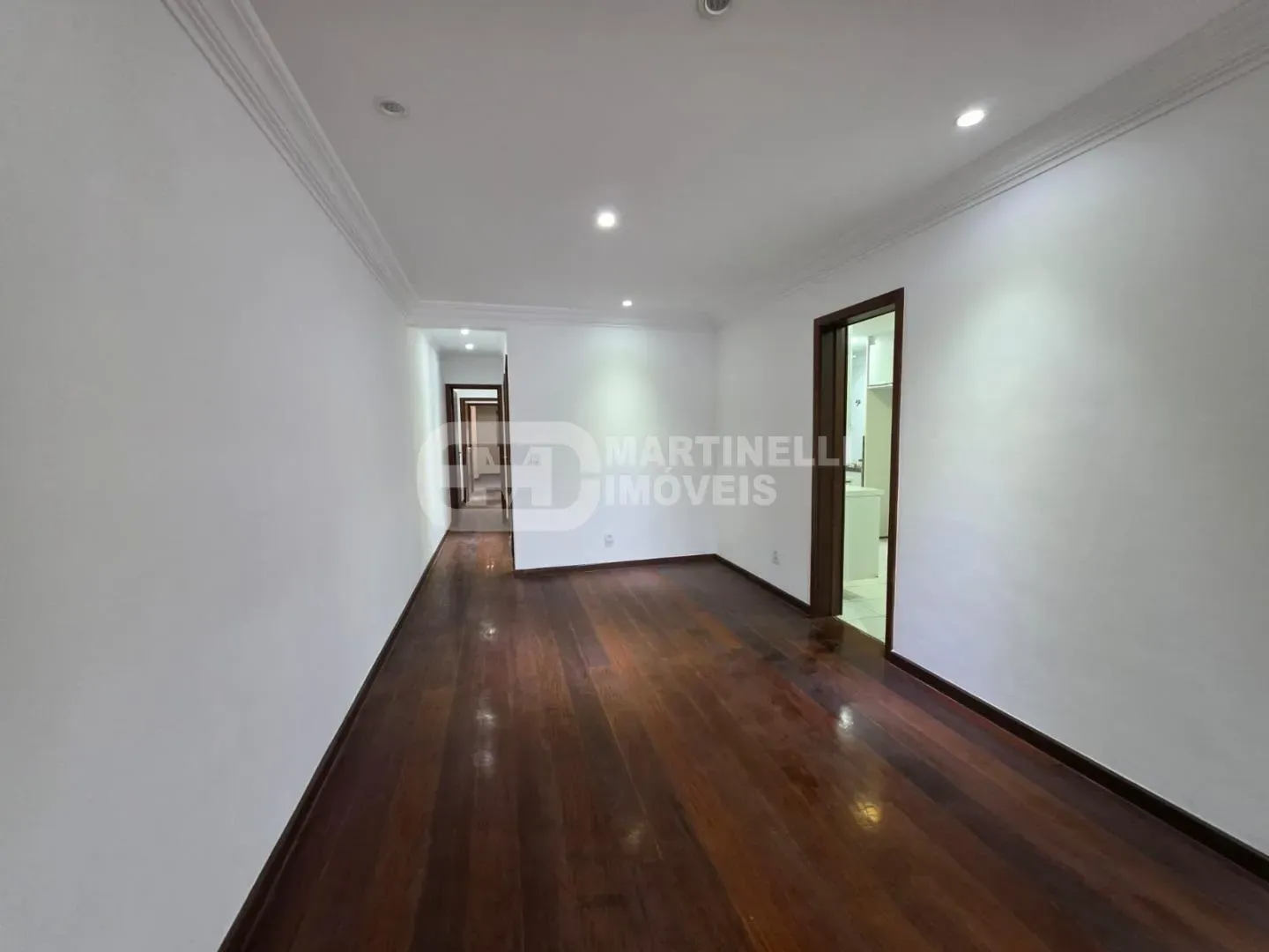 3-bedroom apartment with a bathtub in Rio de Janeiro — photo 21