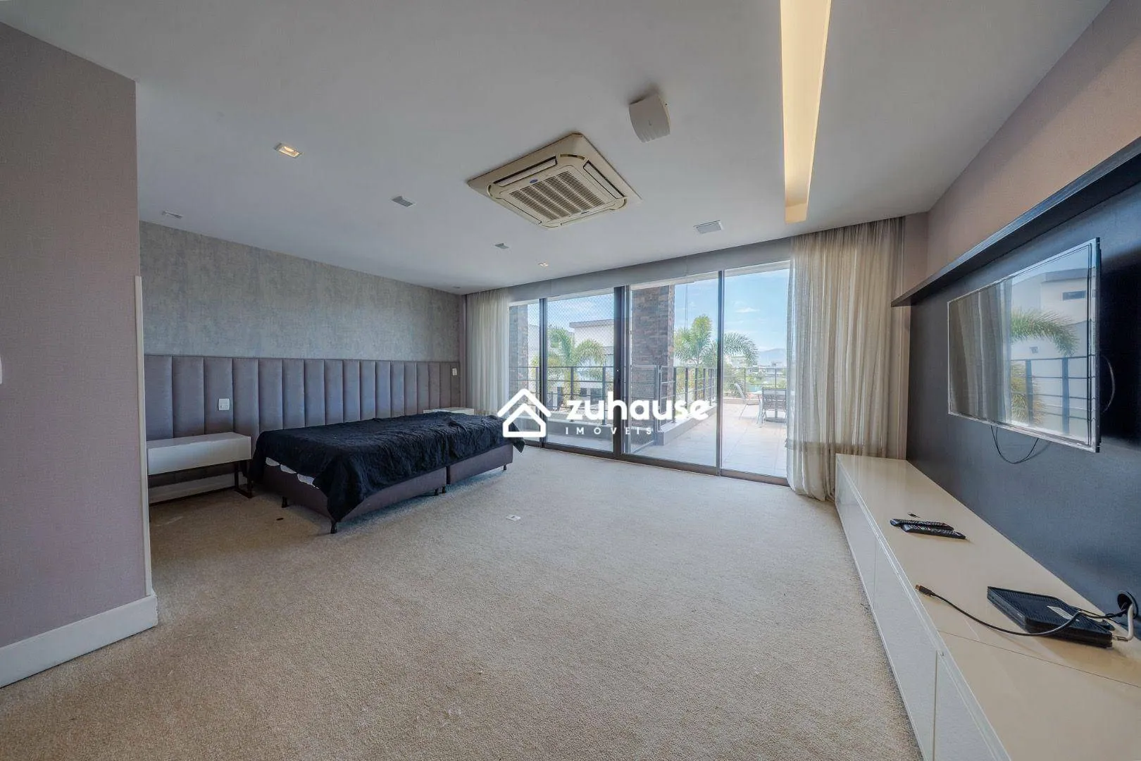 Unfurnished house with 4 bedrooms and open-plan kitchen — photo 31