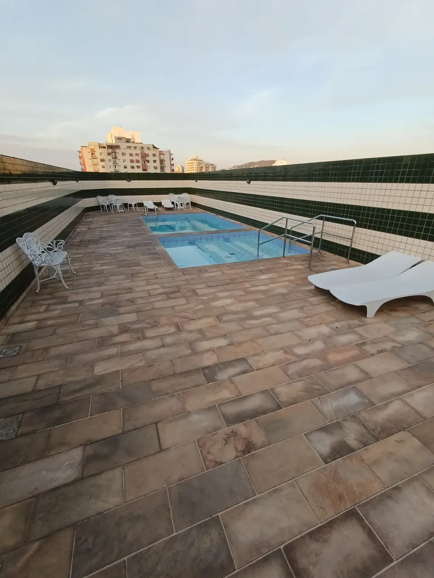 3-bedroom apartment with 3 bathrooms and 2 parking spots — photo 20