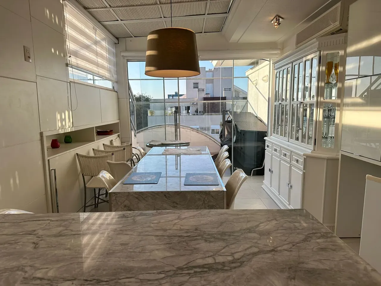 Робоче місце та 3 спальні: квартира 150 м² — photo 11