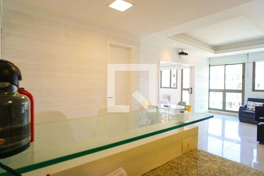 Apartamento amueblado de 68 m² con suite y cocina abierta — photo 2
