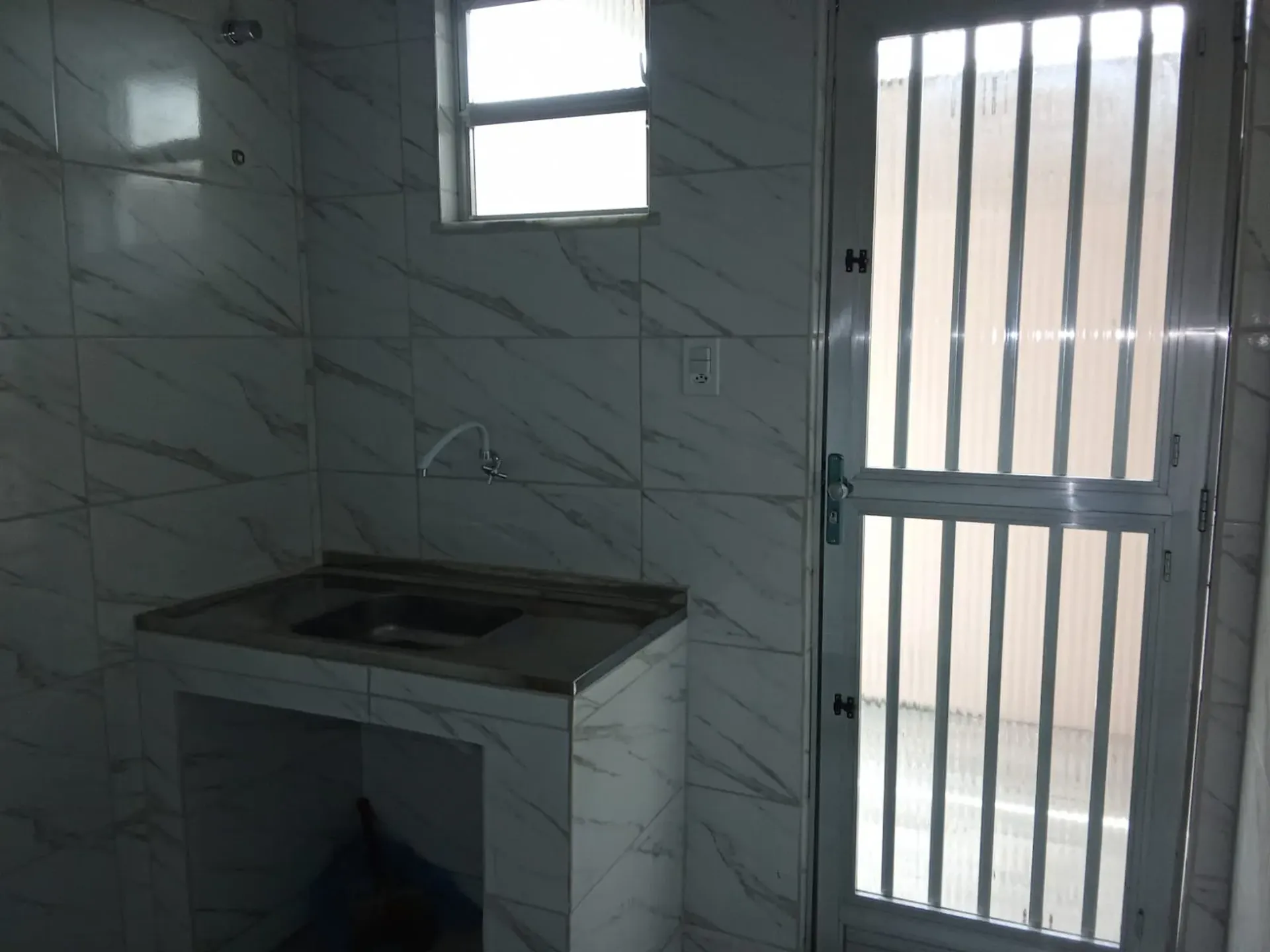 Будинок з 1 спальнею та окремою кухнею з газовою плитою — photo 3