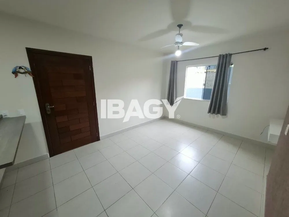 House, 80 m², with a walk-in closet — photo 4