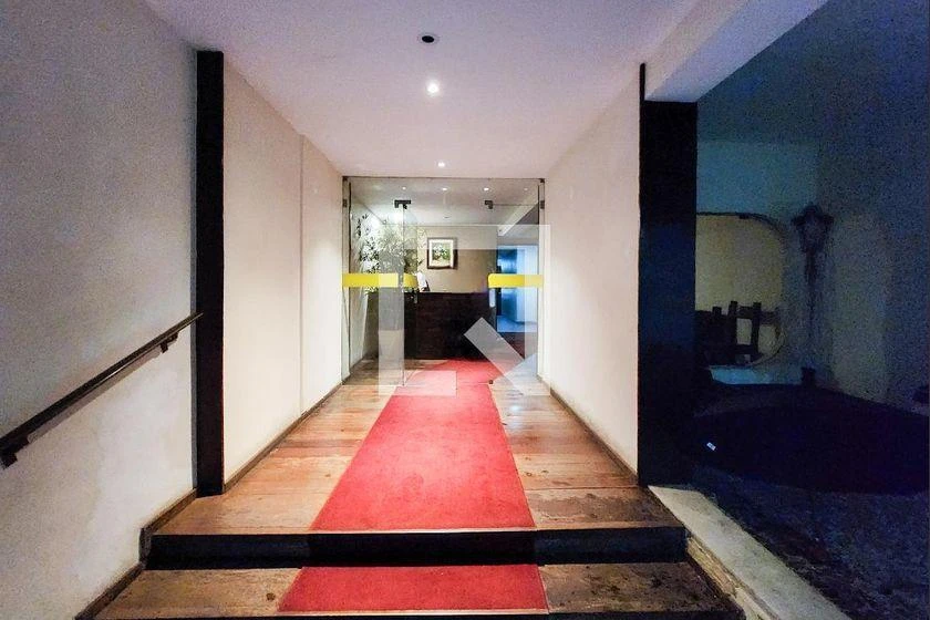Unfurnished 2-bedroom rental apartment with 2 bathrooms