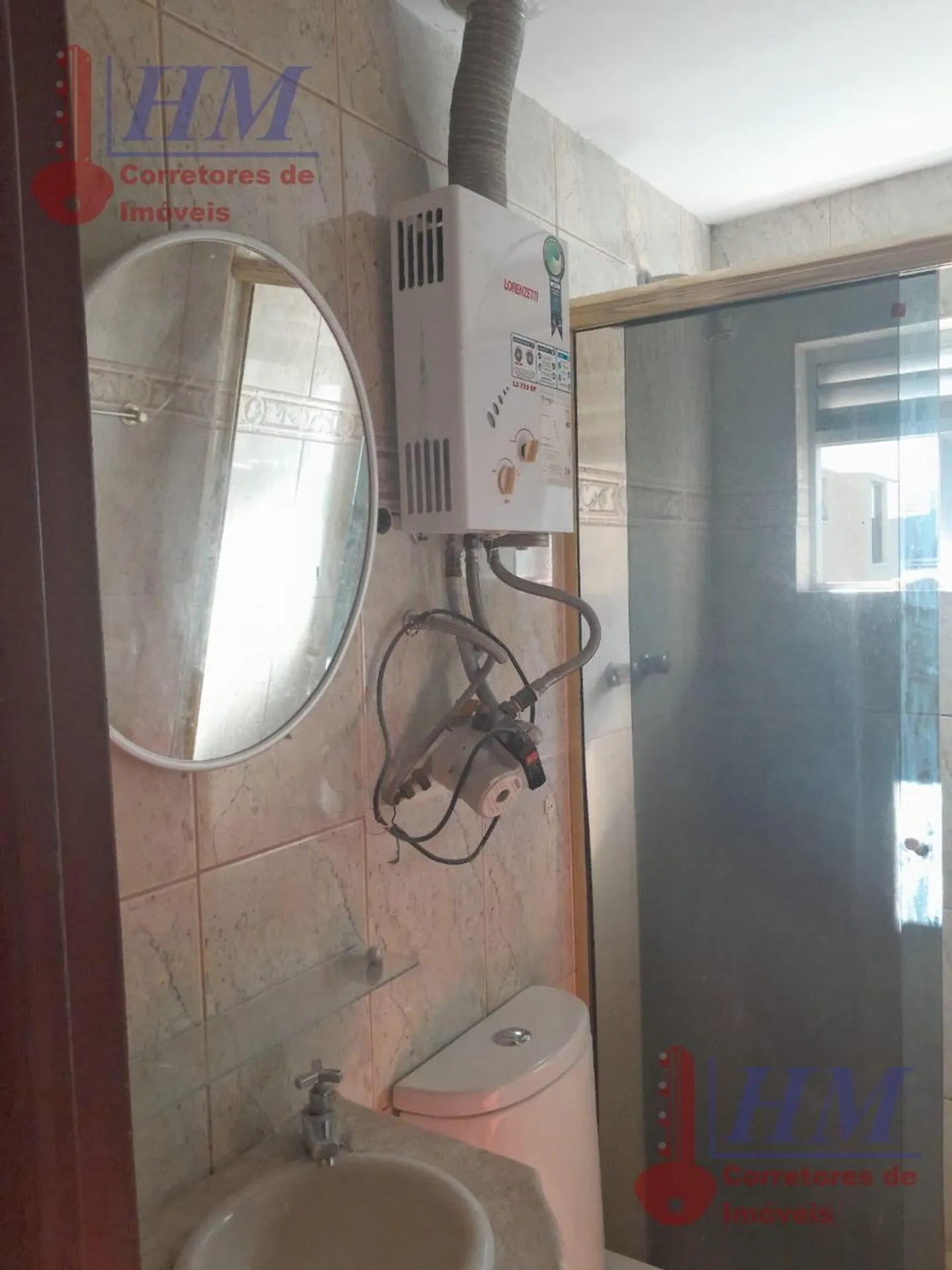 Квартира з 3 спальнями та балконом із грилем — photo 24