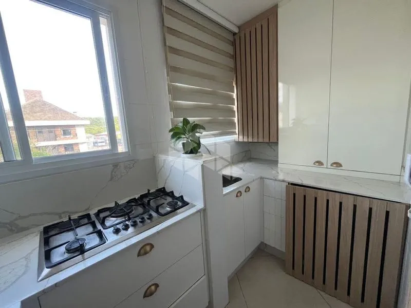 Furnished apartment, 100 m², with a glass-enclosed balcony — photo 12