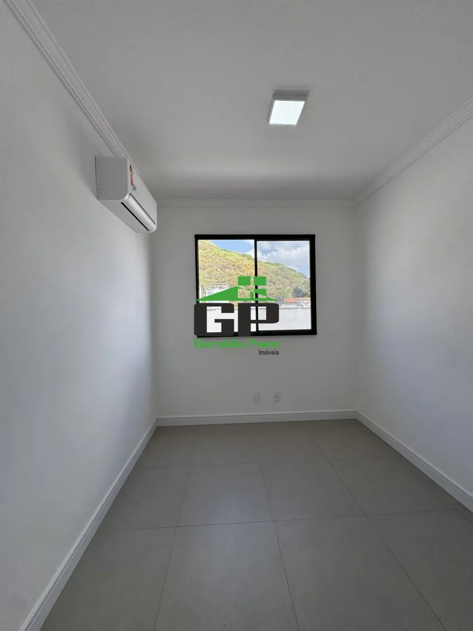 Apartamento para locação com 2 quartos, 1 vaga e varanda — photo 14