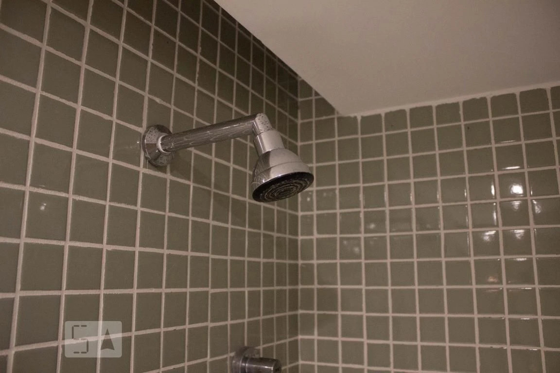 Furnished 2-bedroom apartment with a balcony — photo 35