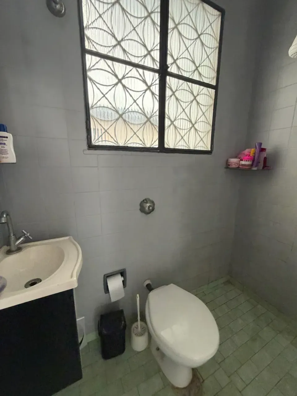 Furnished rental house with 5 bedrooms and 4 bathrooms — photo 16