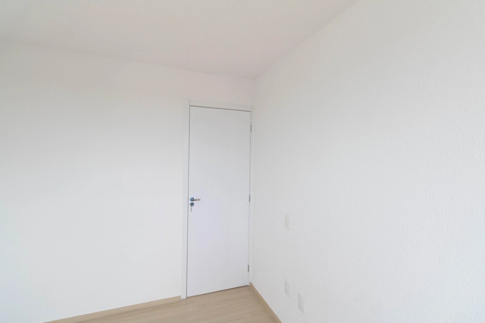 Apartamento de 2 quartos em condomínio com academia — photo 42